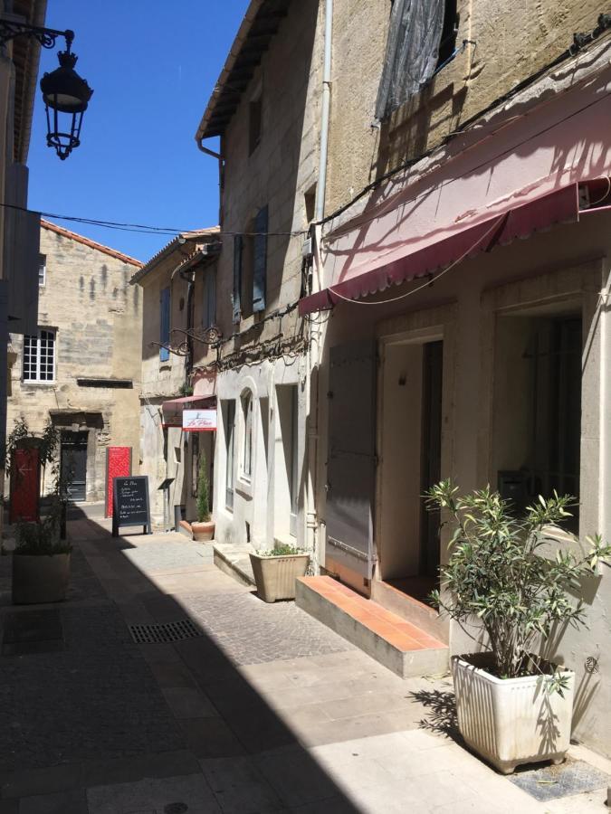 Studio Apartment Centre Historique Arles Exterior photo